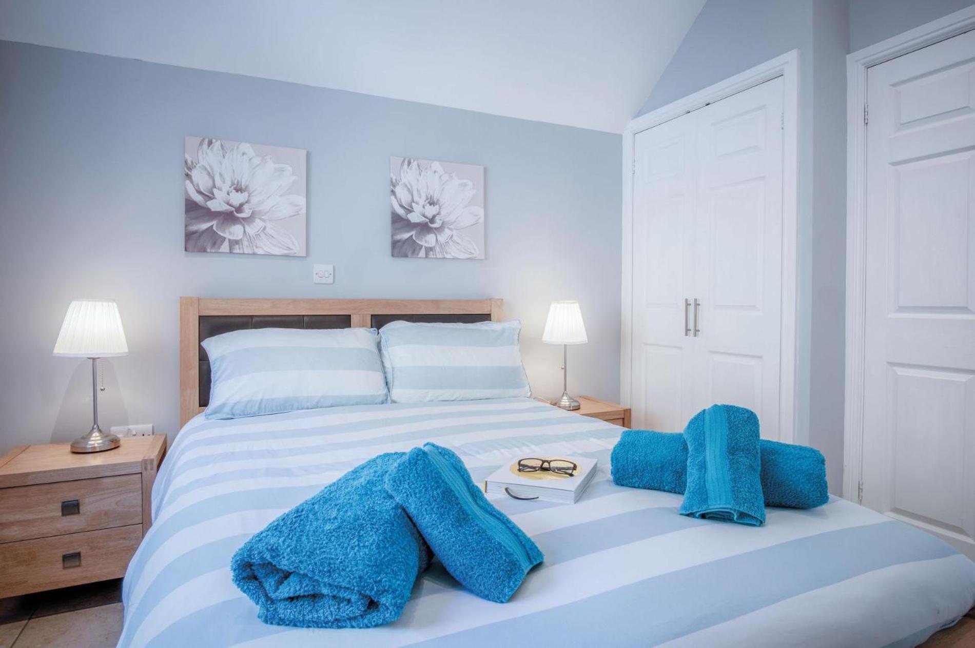Ewyn Y Don - 2 Bedroom Apartment - Pendine Eksteriør bilde