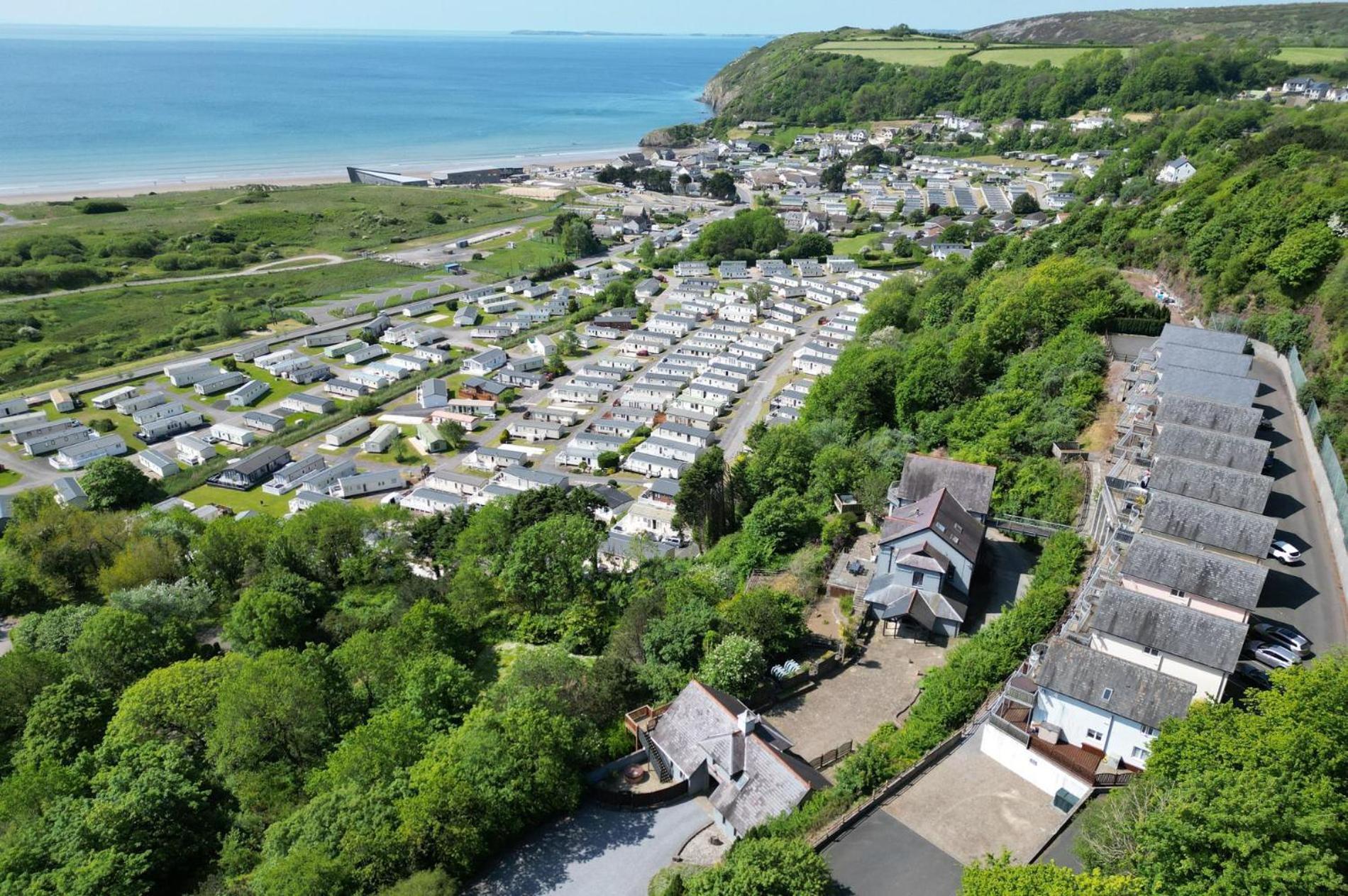 Ewyn Y Don - 2 Bedroom Apartment - Pendine Eksteriør bilde